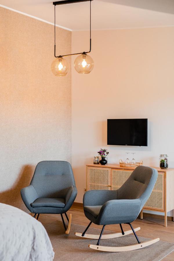 H11 Rooms エステルゴム エクステリア 写真